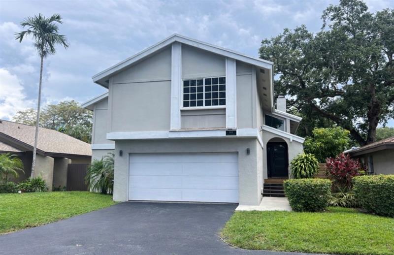 4104 N 49th Avenue Hollywood FL 33021