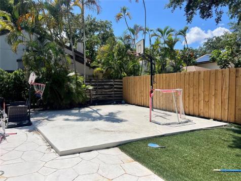 4104 N 49th Avenue Hollywood FL 33021