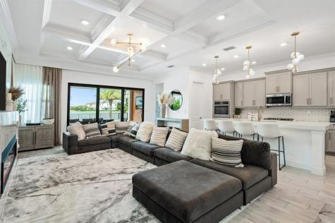 8605 E Baypoint Circle Parkland FL 33076