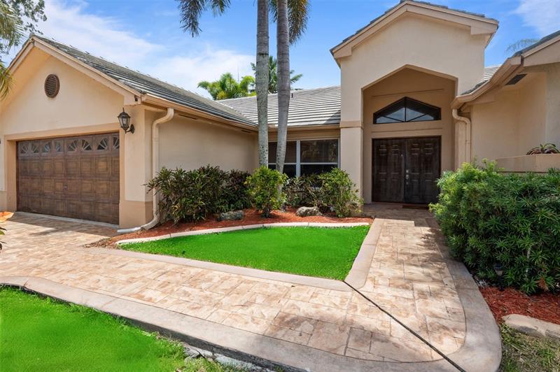 12626 SW 9th Place Davie FL 33325