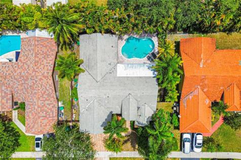 12626 SW 9th Place Davie FL 33325