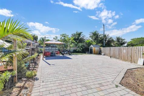 1814 NE 53rd Court Pompano Beach FL 33064