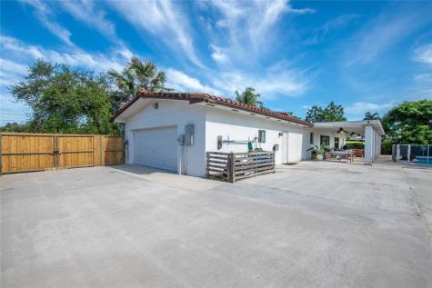 16670 SW 90th Avenue Palmetto Bay FL 33157