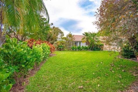 11524 Corazon Court Boynton Beach FL 33437