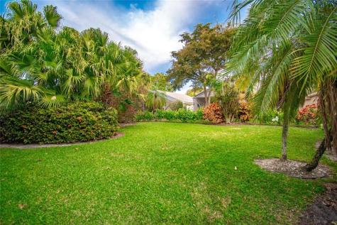 11524 Corazon Court Boynton Beach FL 33437