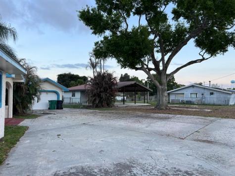 3122 SE 34th Avenue Okeechobee FL 34974