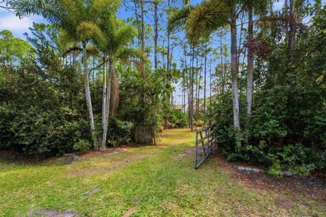 14142 Peace River Way West Palm Beach FL 33418