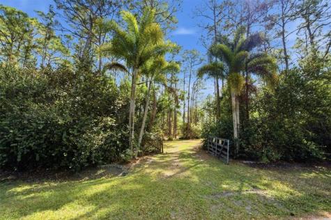 14142 Peace River Way West Palm Beach FL 33418
