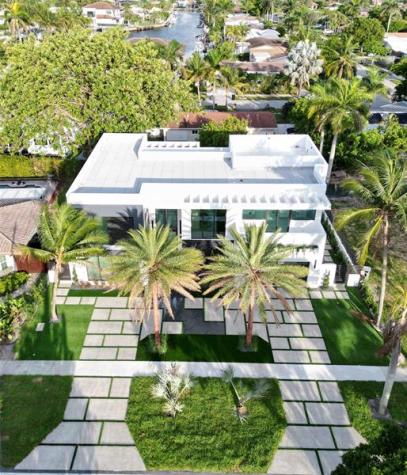5001 NE 27th Avenue Lighthouse Point FL 33064