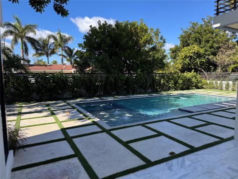 5001 NE 27th Avenue Lighthouse Point FL 33064