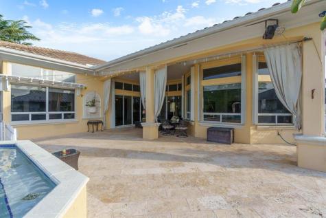 5973 SW 54th Court Davie FL 33314