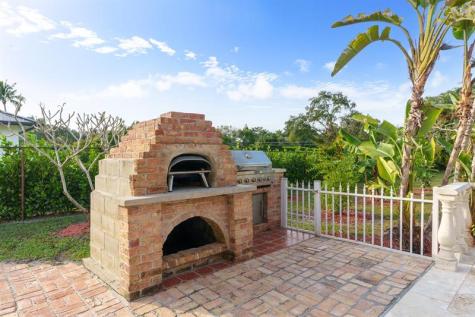5973 SW 54th Court Davie FL 33314