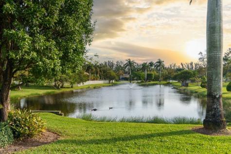 5973 SW 54th Court Davie FL 33314