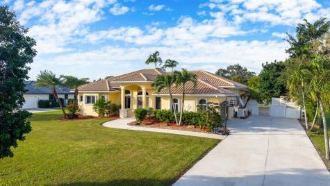 5973 SW 54th Court Davie FL 33314