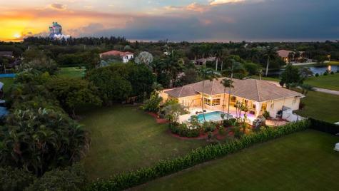 5973 SW 54th Court Davie FL 33314