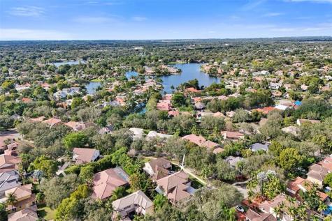 11300 Knot Way Cooper City FL 33026