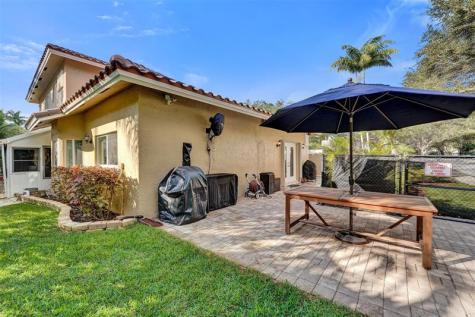 11300 Knot Way Cooper City FL 33026