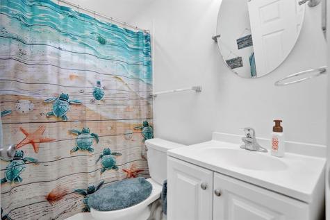 4332 NW 1st Terrace Deerfield Beach FL 33064