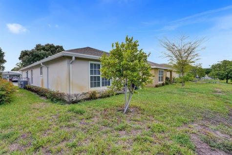 4332 NW 1st Terrace Deerfield Beach FL 33064