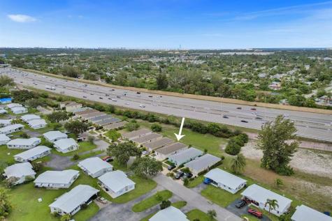 4332 NW 1st Terrace Deerfield Beach FL 33064