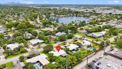 1577 NE 49th Street Oakland Park FL 33334