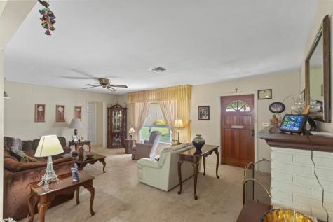 1577 NE 49th Street Oakland Park FL 33334