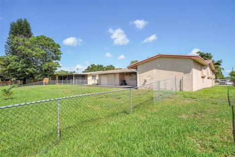 8720 Pasadena Boulevard Pembroke Pines FL 33024