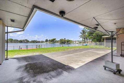 8720 Pasadena Boulevard Pembroke Pines FL 33024