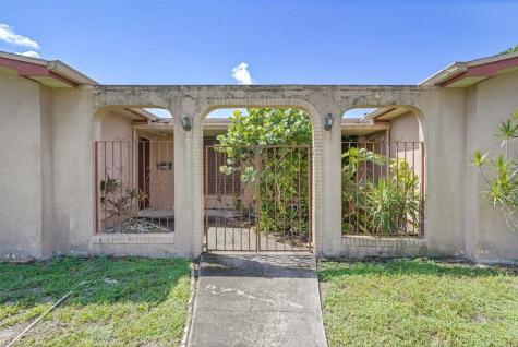 8720 Pasadena Boulevard Pembroke Pines FL 33024
