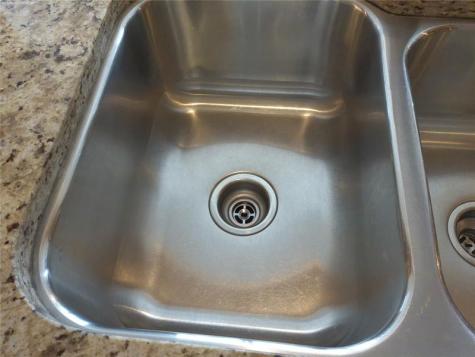 4600 NW 43rd Street Lauderdale Lakes FL 33319