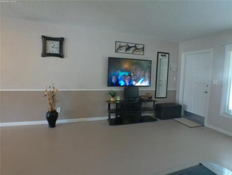 4600 NW 43rd Street Lauderdale Lakes FL 33319