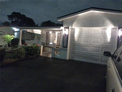 4600 NW 43rd Street Lauderdale Lakes FL 33319