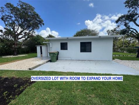 575 NW 139th Terrace North Miami Beach FL 33168