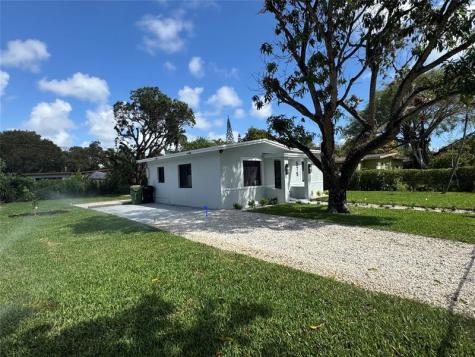 575 NW 139th Terrace North Miami Beach FL 33168