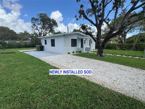 575 NW 139th Terrace North Miami Beach FL 33168