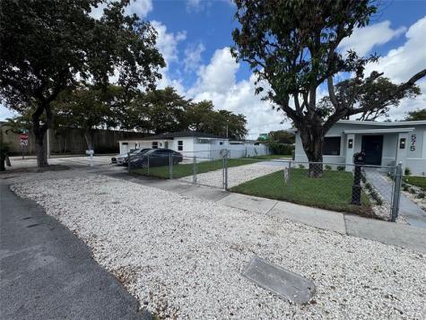 575 NW 139th Terrace North Miami Beach FL 33168