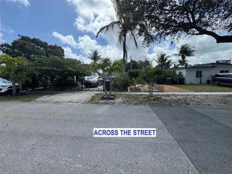 575 NW 139th Terrace North Miami Beach FL 33168