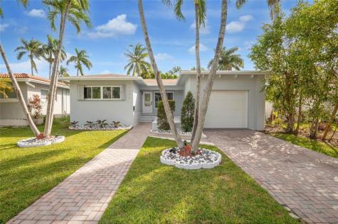1230 Hollywood Boulevard Hollywood FL 33019