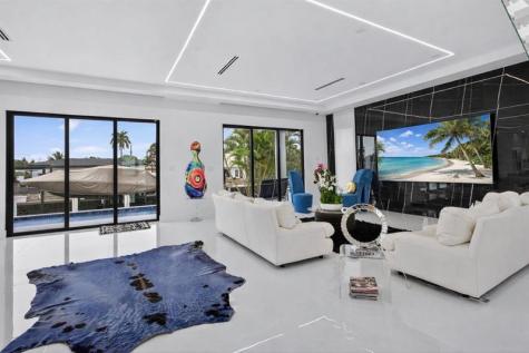1205 Avocado Isle Fort Lauderdale FL 33315