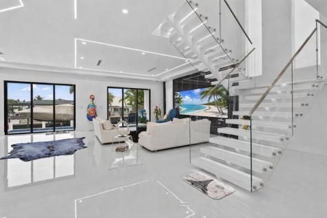1205 Avocado Isle Fort Lauderdale FL 33315