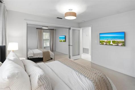 2430 NE 49th Street Lighthouse Point FL 33064