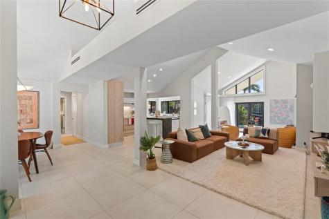 2430 NE 49th Street Lighthouse Point FL 33064