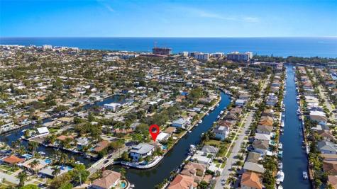 2430 NE 49th Street Lighthouse Point FL 33064