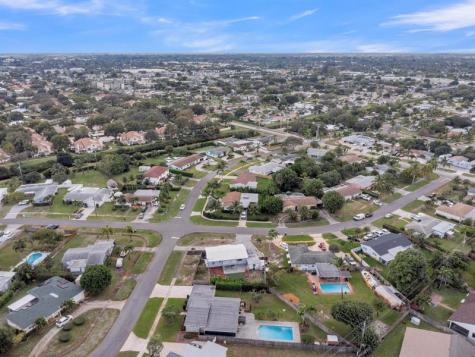 2445 Edgewater Drive West Palm Beach FL 33406