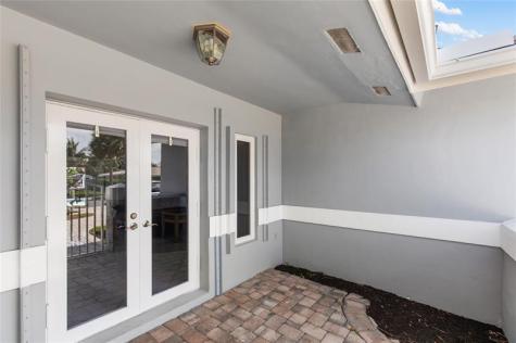 360 SE 5th Avenue Pompano Beach FL 33060