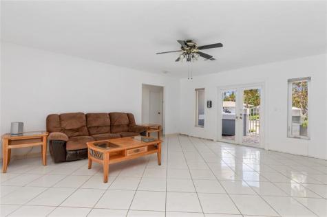 360 SE 5th Avenue Pompano Beach FL 33060