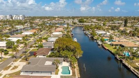 360 SE 5th Avenue Pompano Beach FL 33060