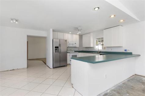 360 SE 5th Avenue Pompano Beach FL 33060
