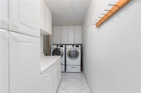 360 SE 5th Avenue Pompano Beach FL 33060
