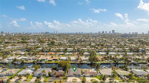 360 SE 5th Avenue Pompano Beach FL 33060